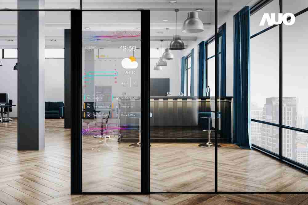 冰球突破致力于研发低能耗之绿色产品，，如低能耗发光组件Micro LED显示技术，，，，具高透明、、可无限拼接的特性，，，可依需求调整并延伸应用于不同场域，，包括汽车侧窗或家庭玄关、、智慧橱窗、、、商业展示等